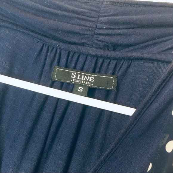 5/$25 S Line Navy Blousy Top - Picture 2 of 5